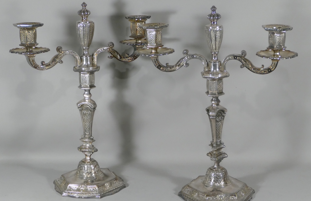 Paire De Chandeliers Regence En Bronze Argenté, époque Fin XIX ème