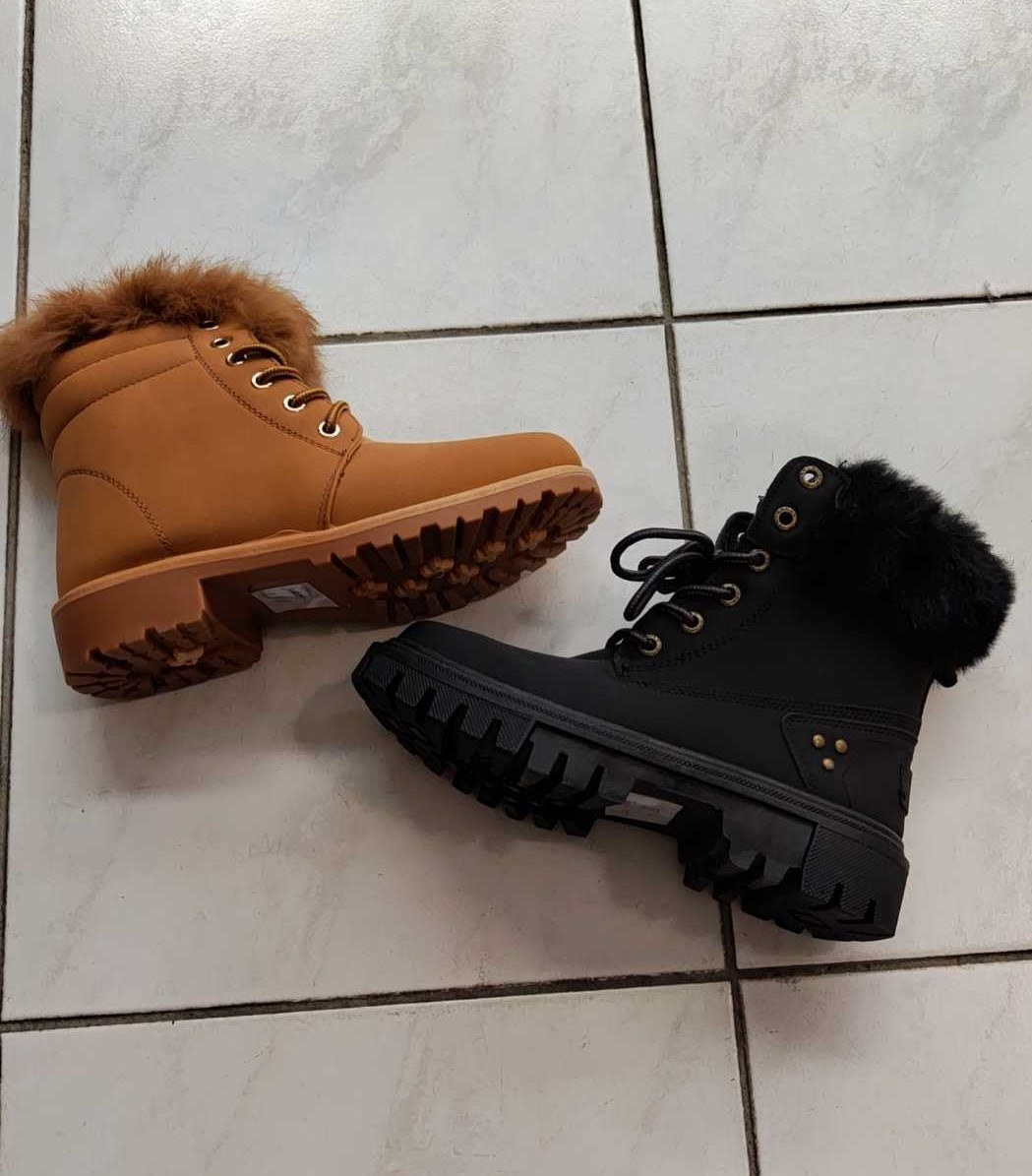 Bottines fourrées avec semelle crantée (x12)